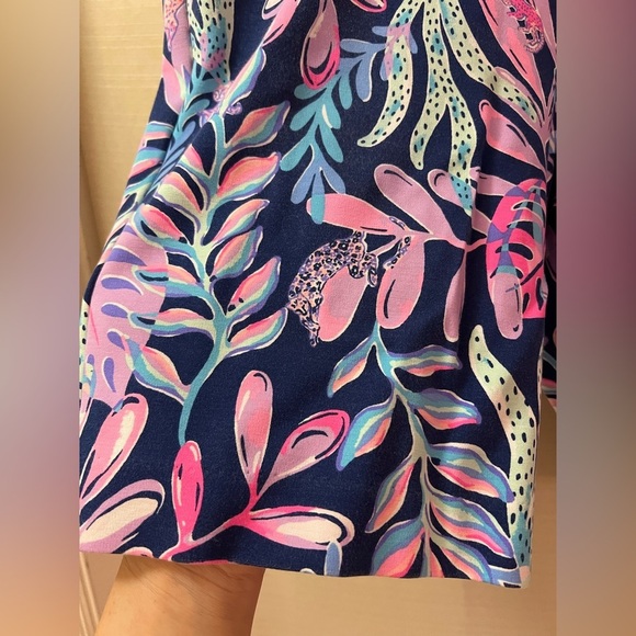 ⚪️ Lily Pulitzer Colorful Leaf Print Shorts size 4 fun summer colourful - Picture 2 of 8